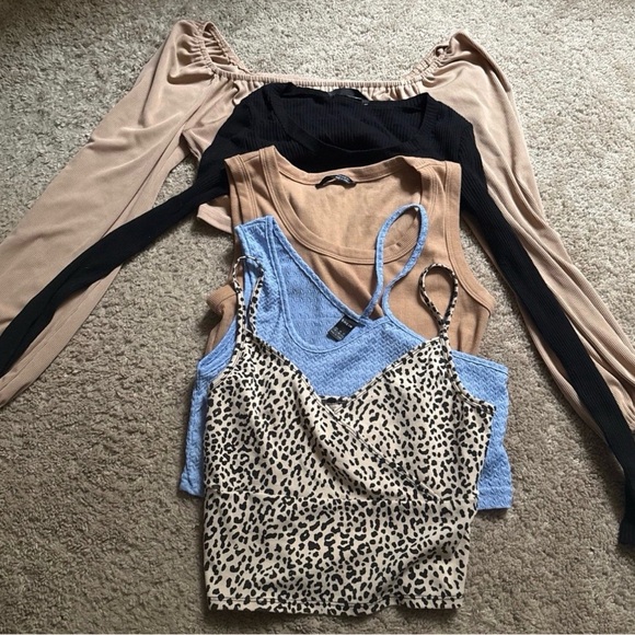 SHEIN Women’s Tops Bundle of 5 - Picture 2 of 12